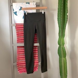 Lululemon dark olive 7/8 legging